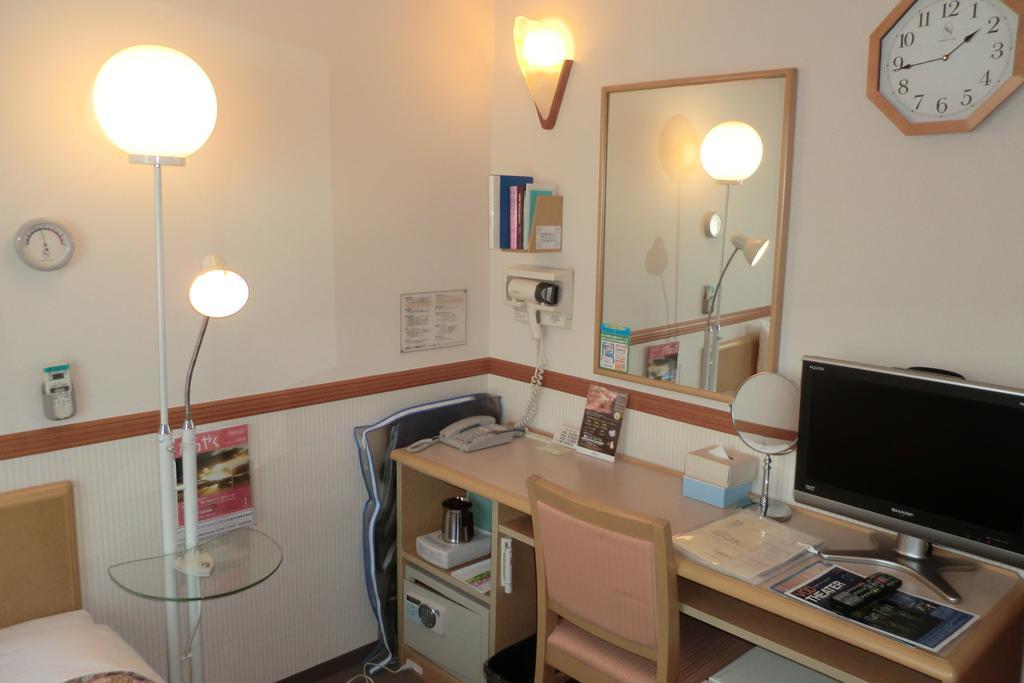 Toyoko Inn Tokyo Yamanote Sen Otsuka Eki Kita Guchi No 2 Экстерьер фото