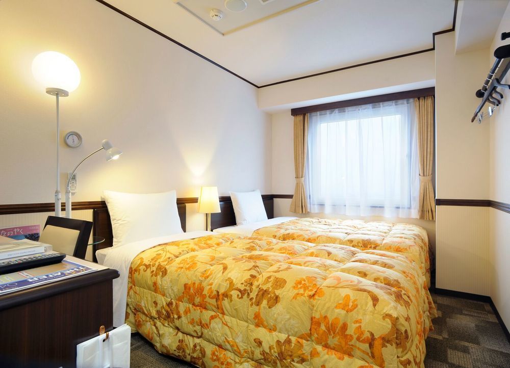 Toyoko Inn Tokyo Yamanote Sen Otsuka Eki Kita Guchi No 2 Экстерьер фото